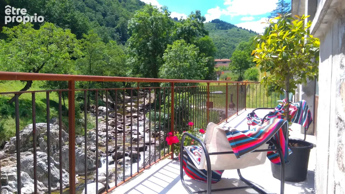 Ardèche - Ancien moulinage en pierres dans la vallée de l'Auzène - 6 logements - une grande salle 232m² - dépendance - piscine - - photo 24