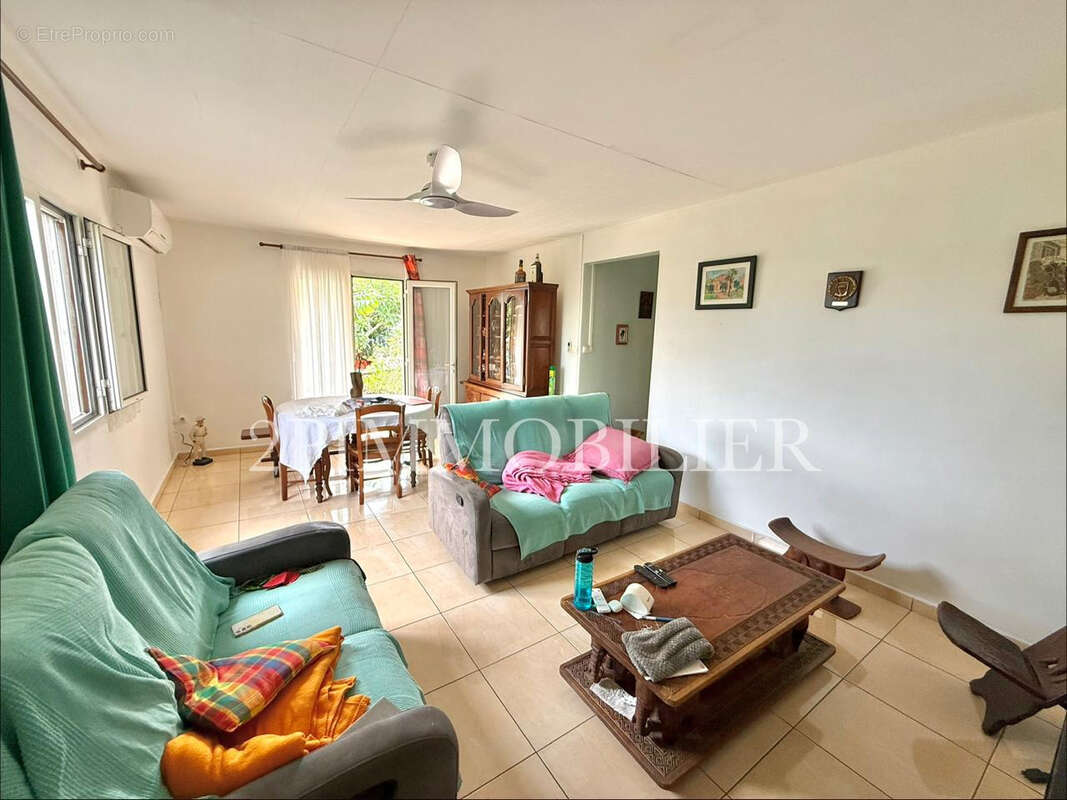 Maison à SAINT-JOSEPH