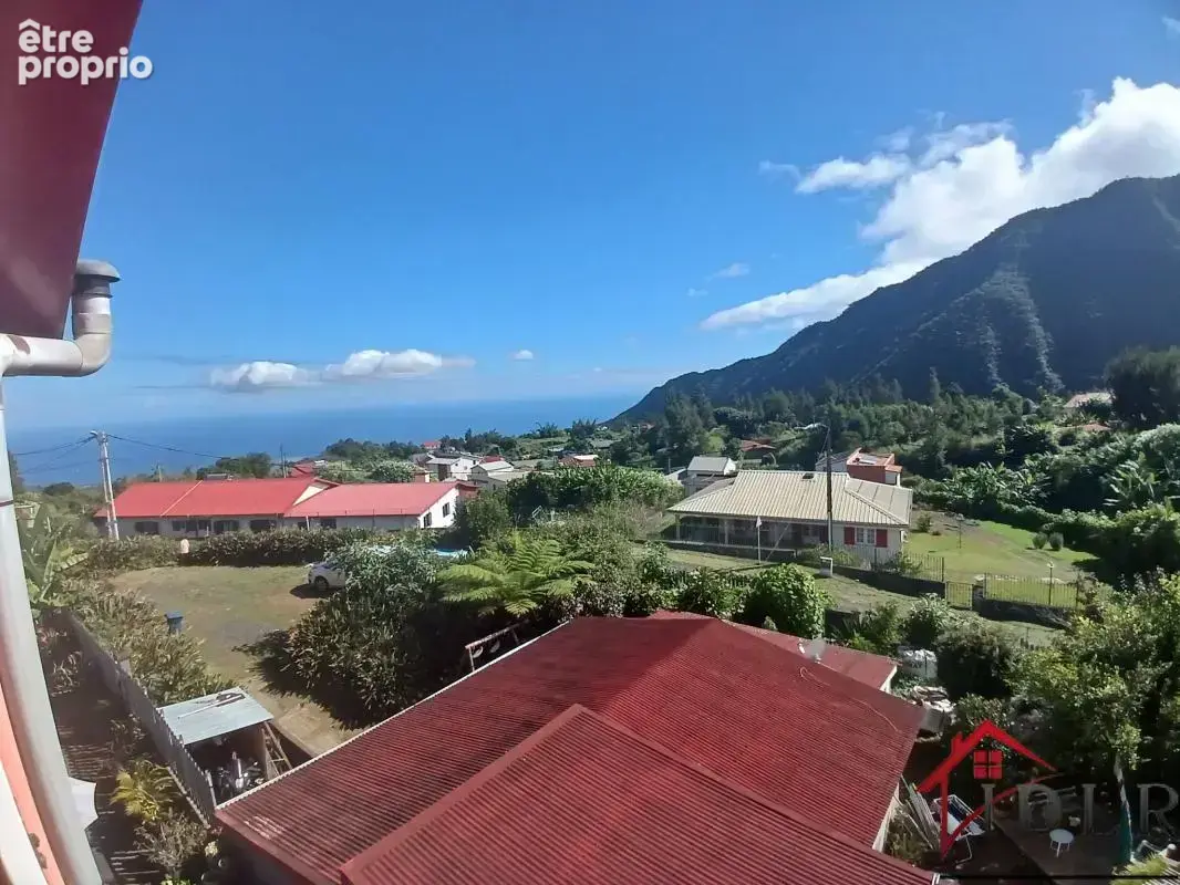 Ensemble immobilier de 269 m2 sur 800 m2 de terrain à Dos d' - photo 10