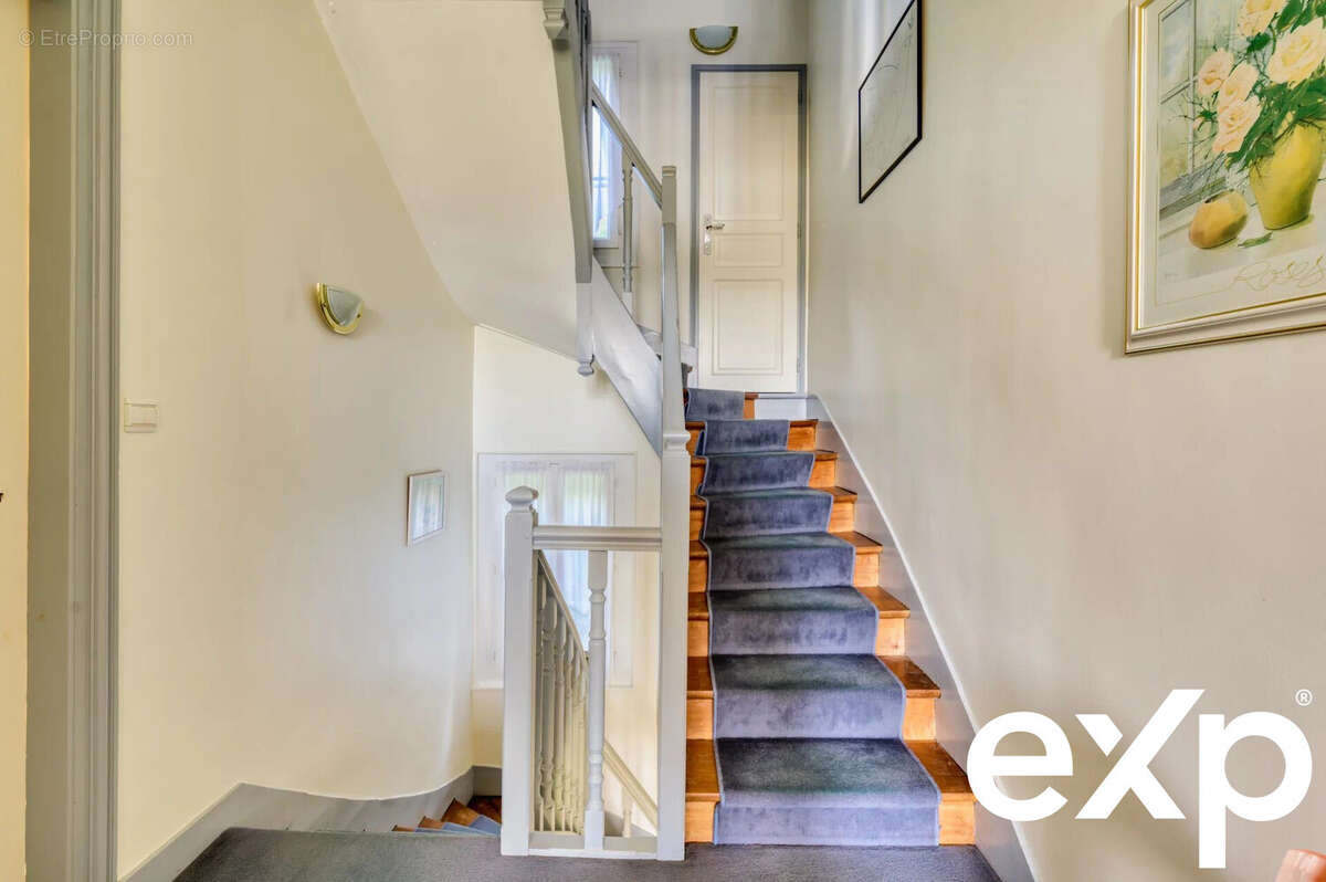 Maison à SAINTE-AULDE