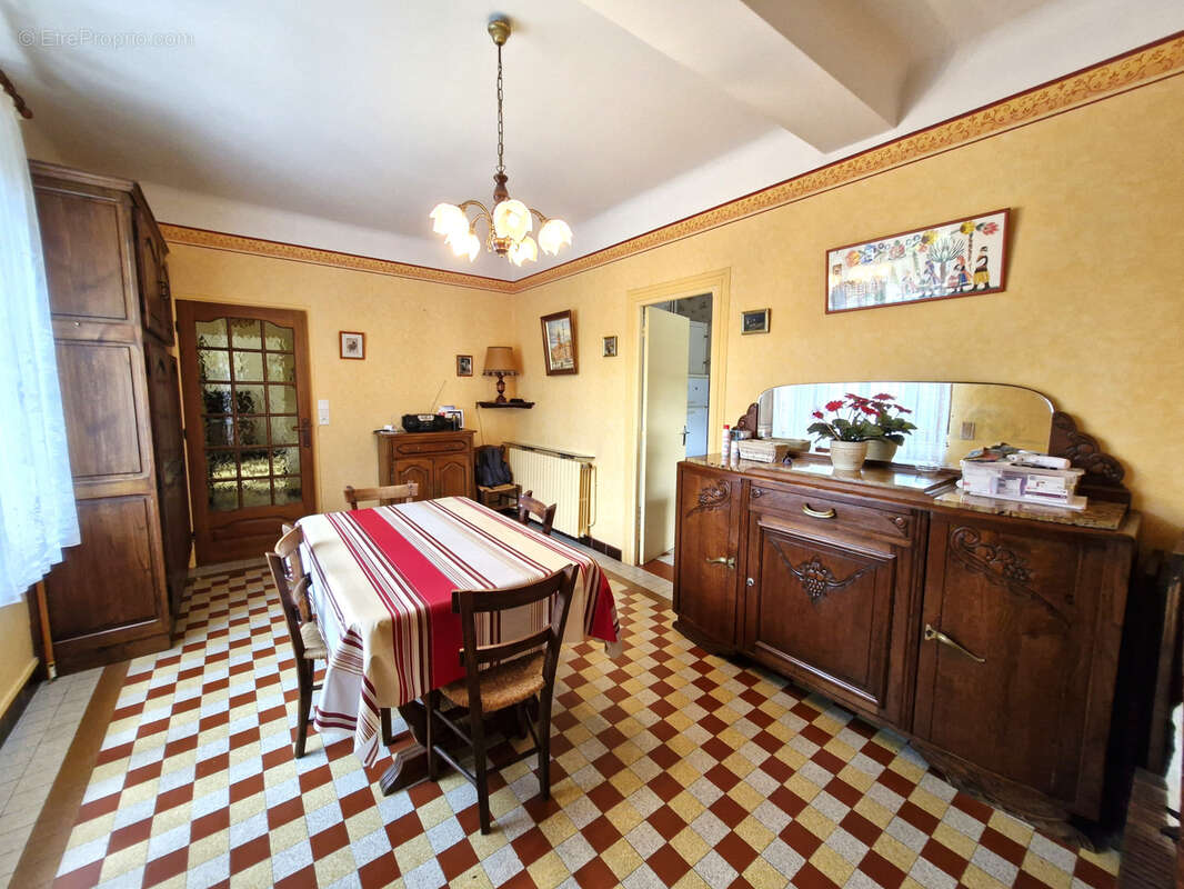 Maison à OURSBELILLE