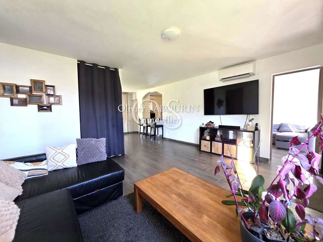 Appartement à TRANS-EN-PROVENCE