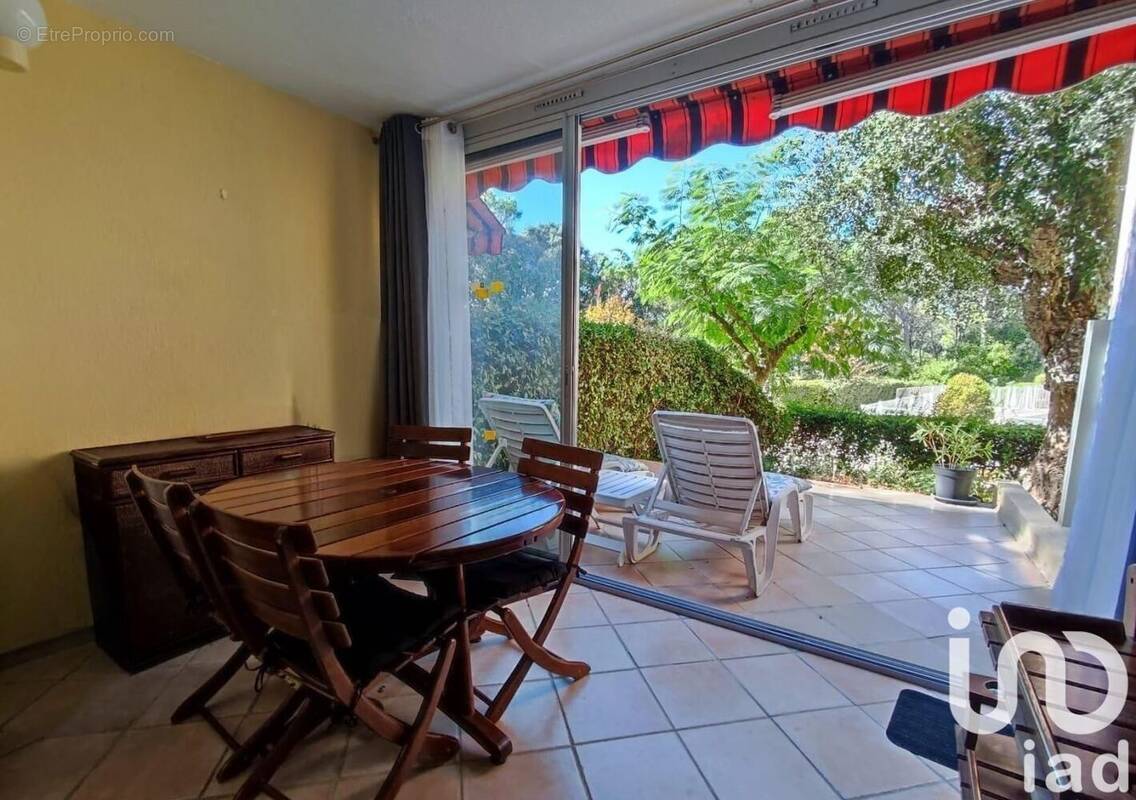 Photo 1 - Appartement à SAINT-RAPHAEL