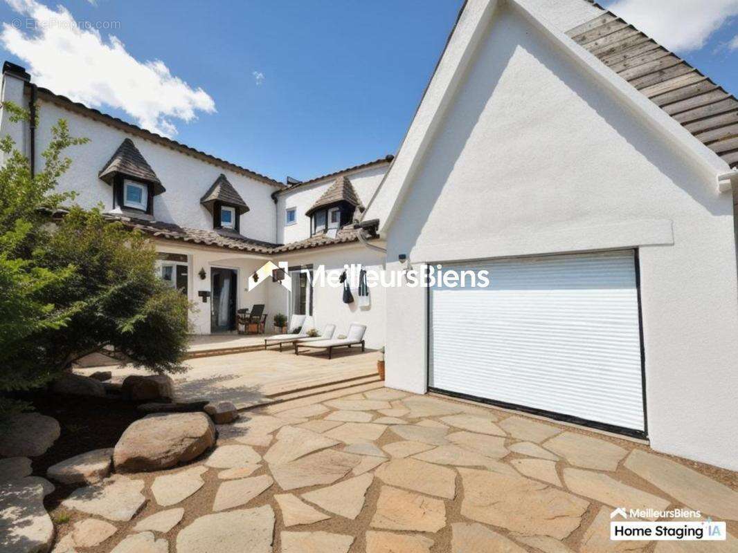 Proche commerces et écoles - Très belle maison sur 1947 m2 de terrain - photo 16