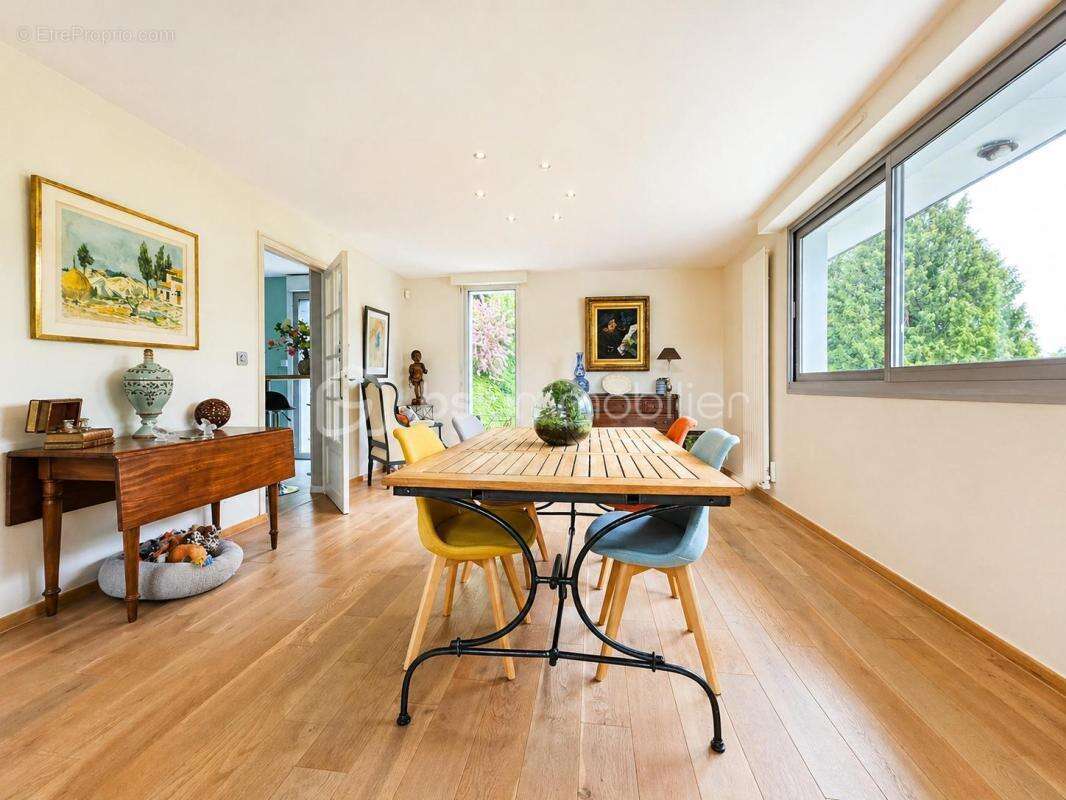 Maison d'architecte - 5 mn de rouen - mont-saint-aignan -  vue panoramique - 5 chambres - photo 5