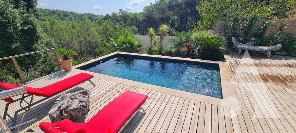 Maison à TRANS-EN-PROVENCE