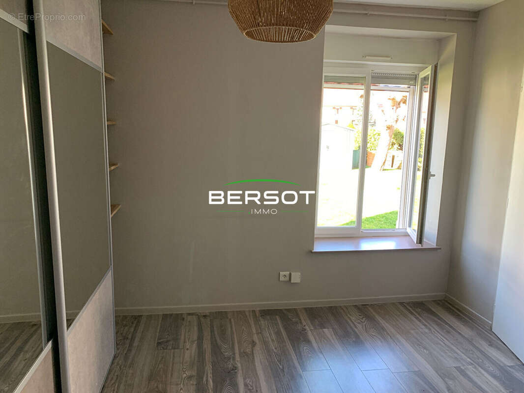 Appartement à ARC-SOUS-CICON