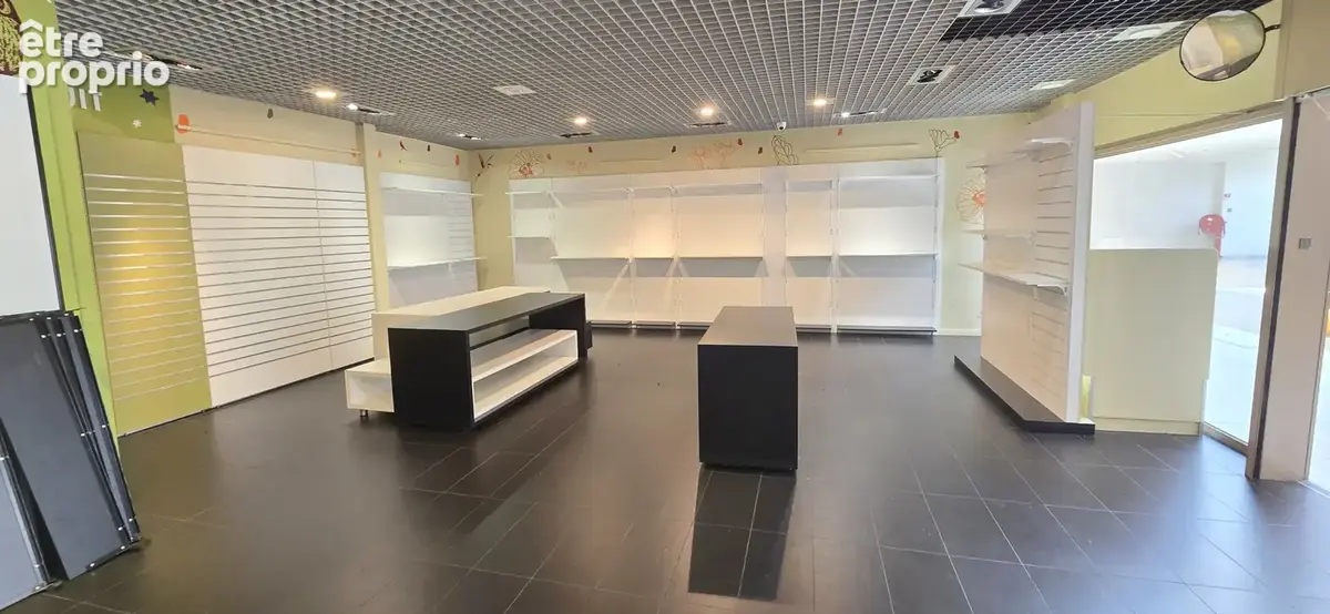 Local commercial - photo 5