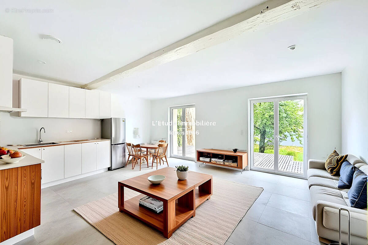 Maison à FONTAINES-SUR-SAONE