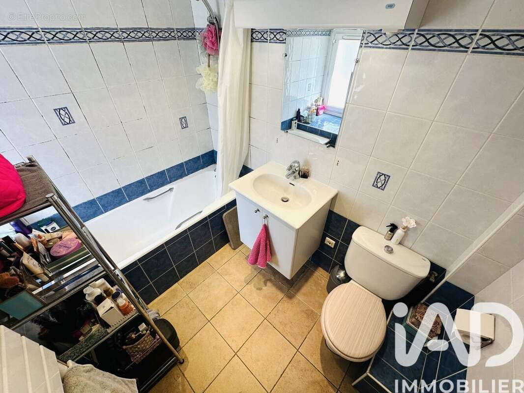 Photo 8 - Appartement à SAINT-LEGER-EN-YVELINES