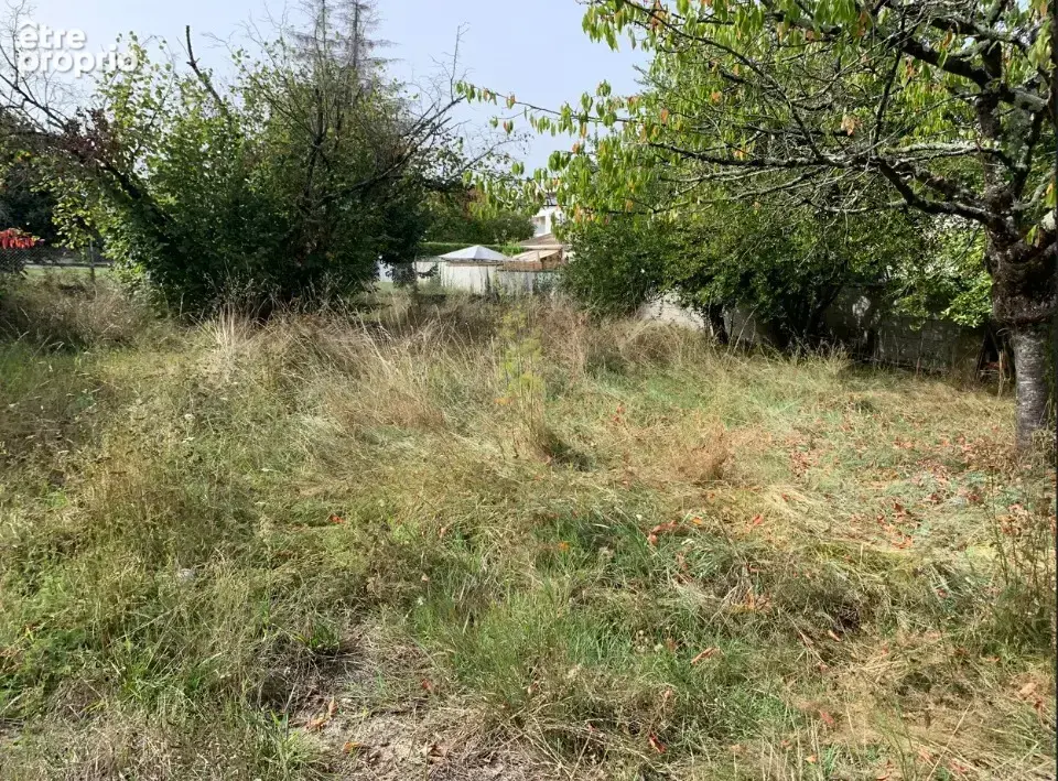 Photo Terrain à Bassens au prix de 185 000€