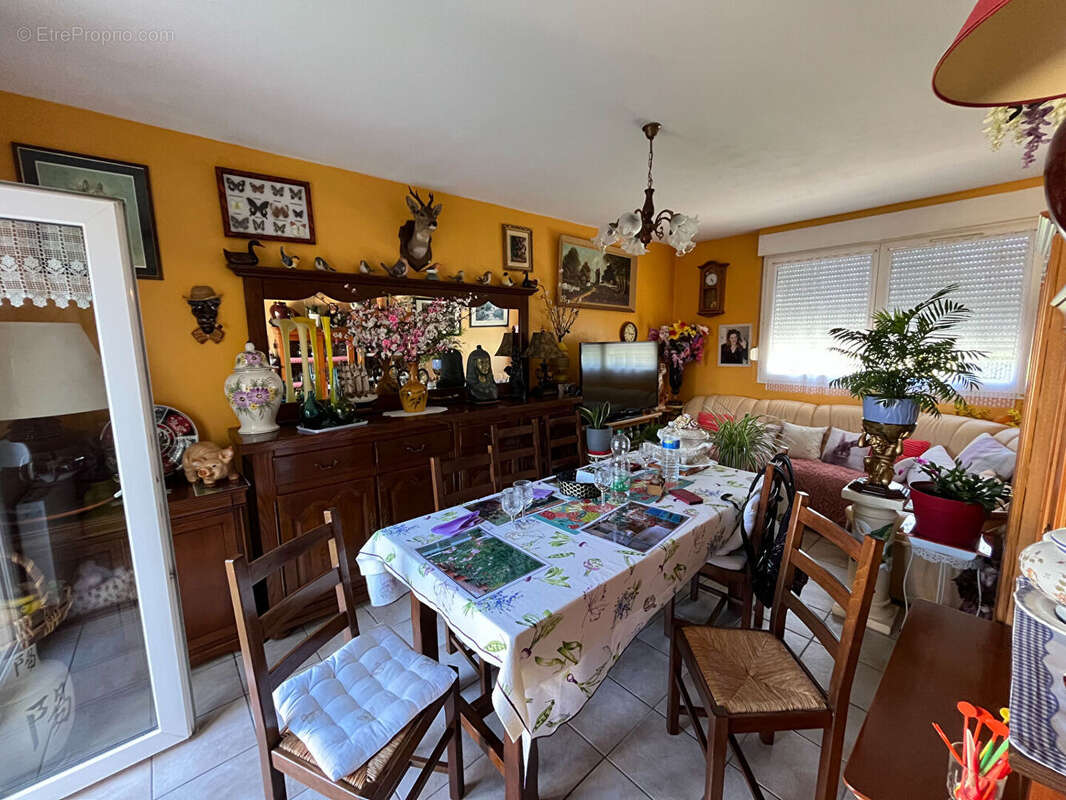 Appartement à SERMOISE-SUR-LOIRE