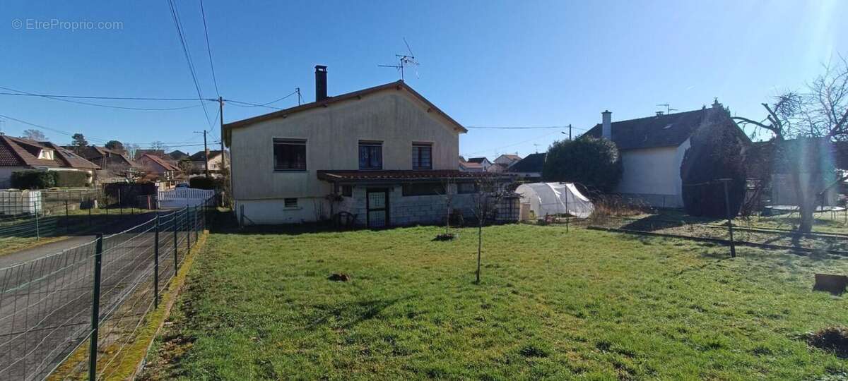 Maison à LUXEUIL-LES-BAINS