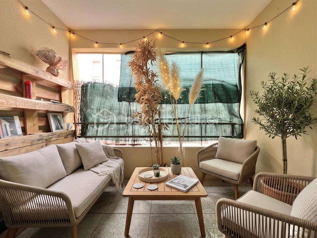 Appartement à CASTELNAU-LE-LEZ