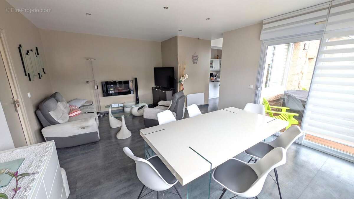 Maison 137 m² à Perros-Guirec  - photo 4