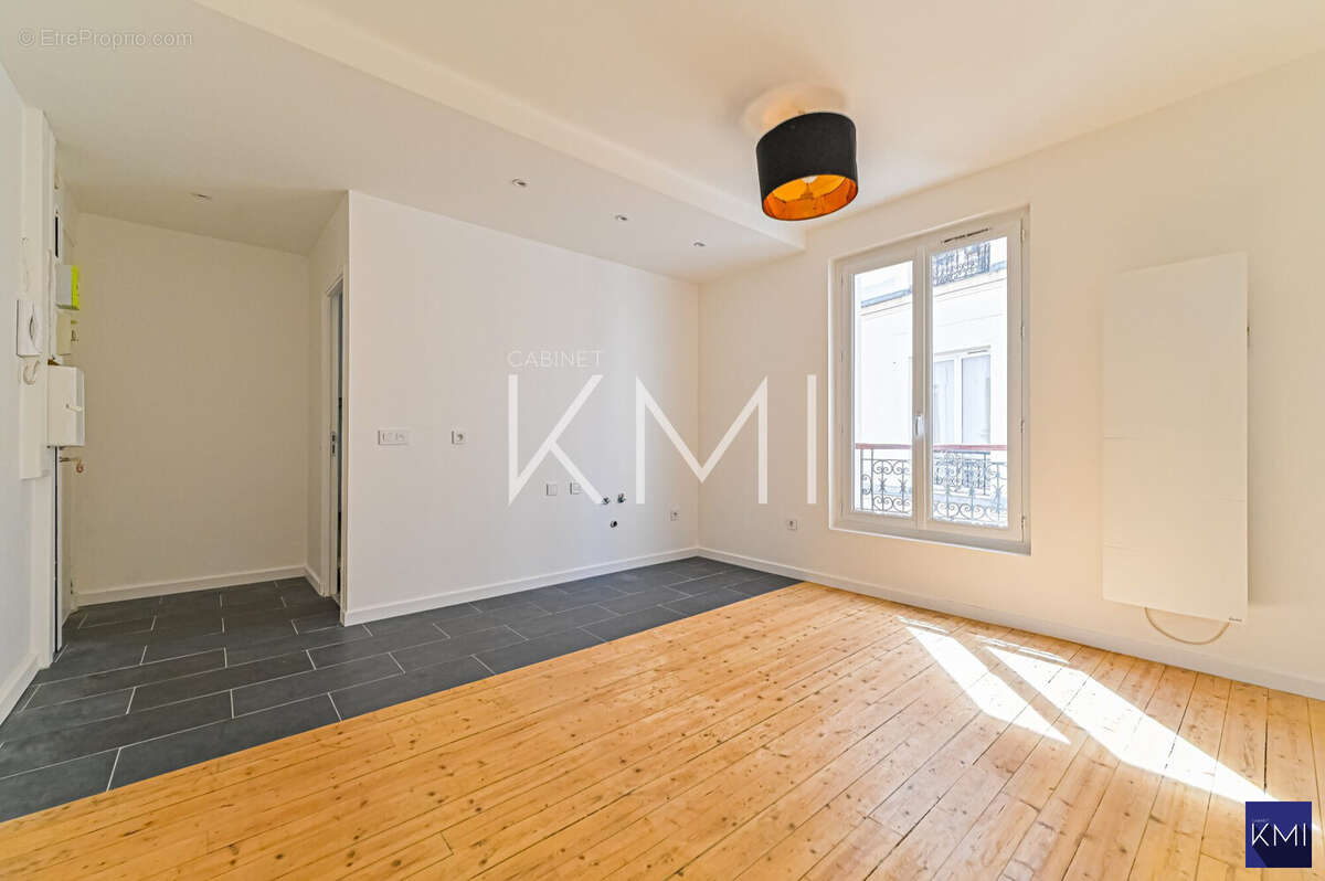 Appartement à PARIS-20E