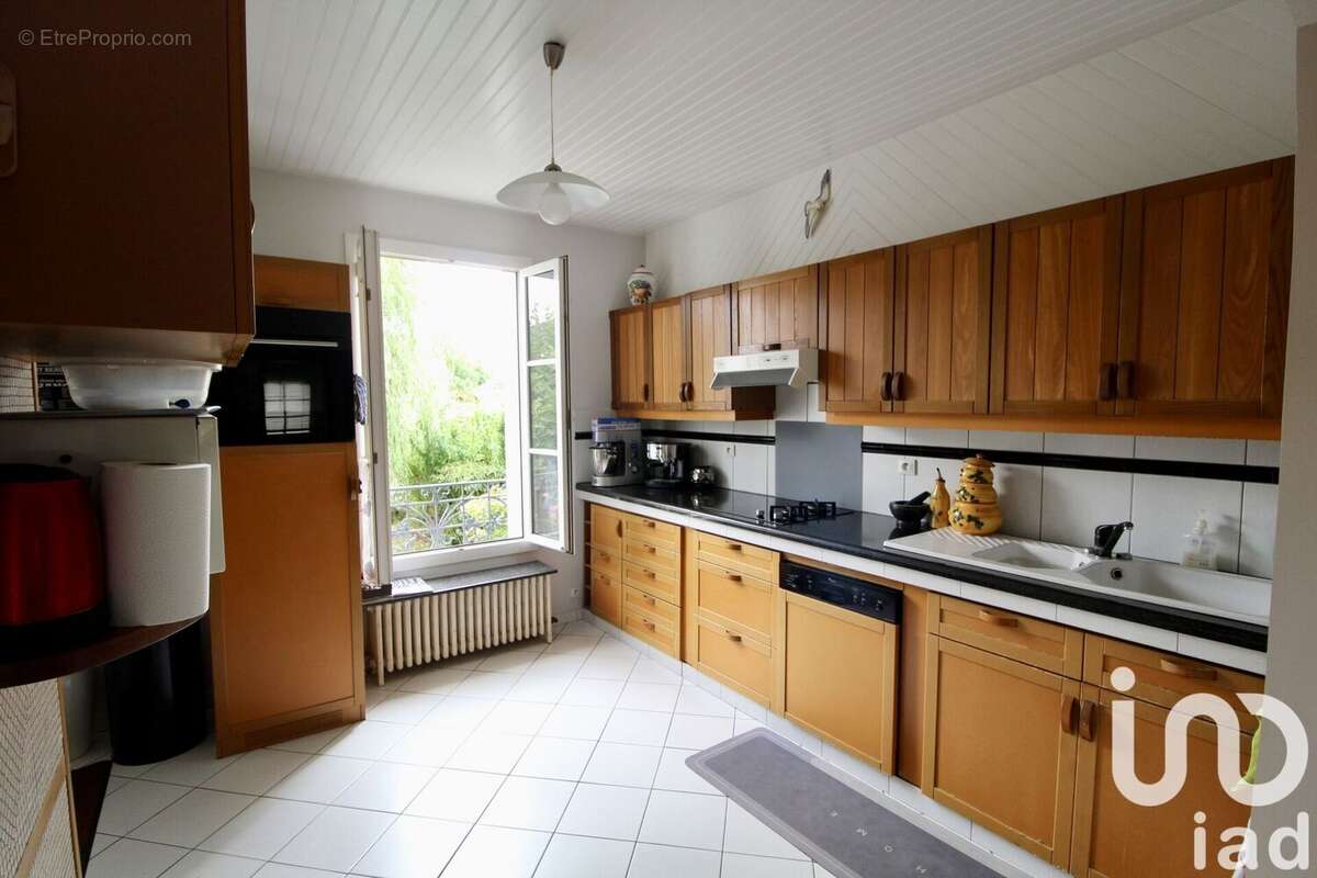 Photo 8 - Maison à LE PLESSIS-BOUCHARD