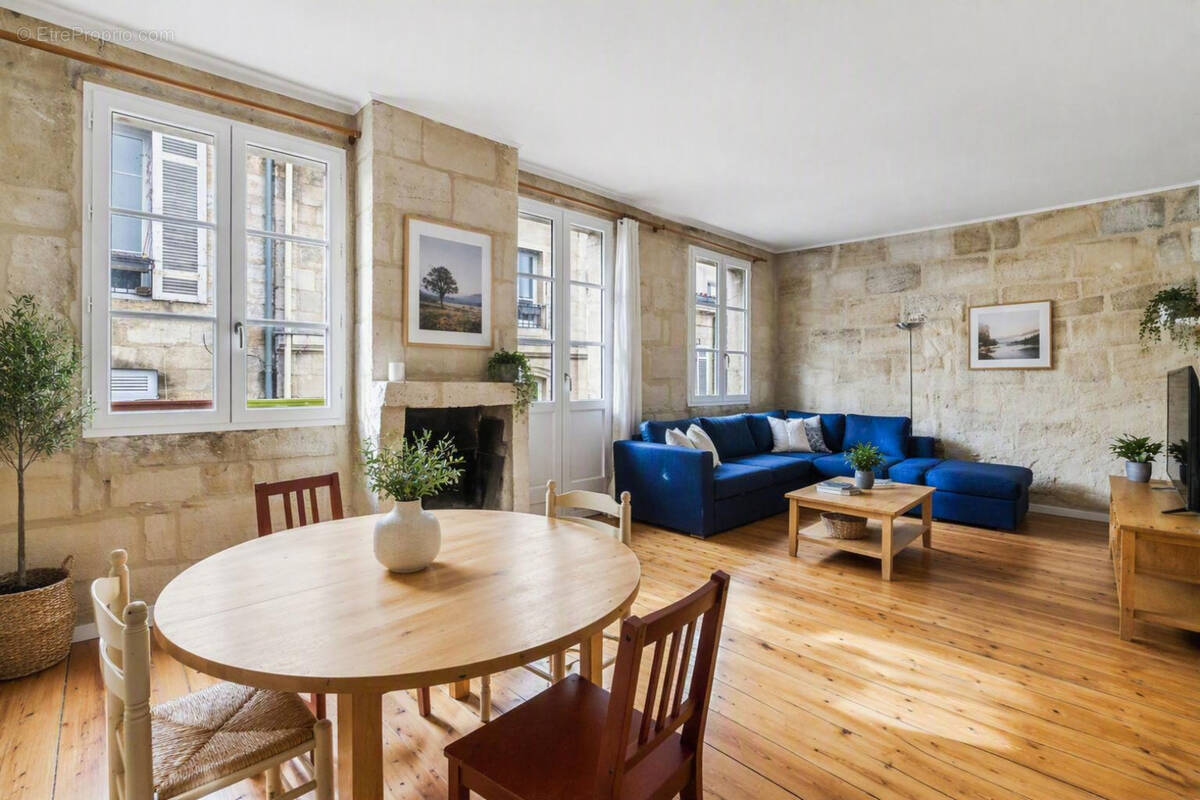 Appartement à BORDEAUX