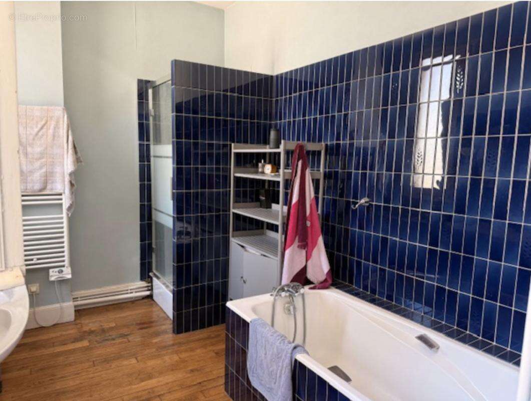 Maison à FLEURY-LES-AUBRAIS