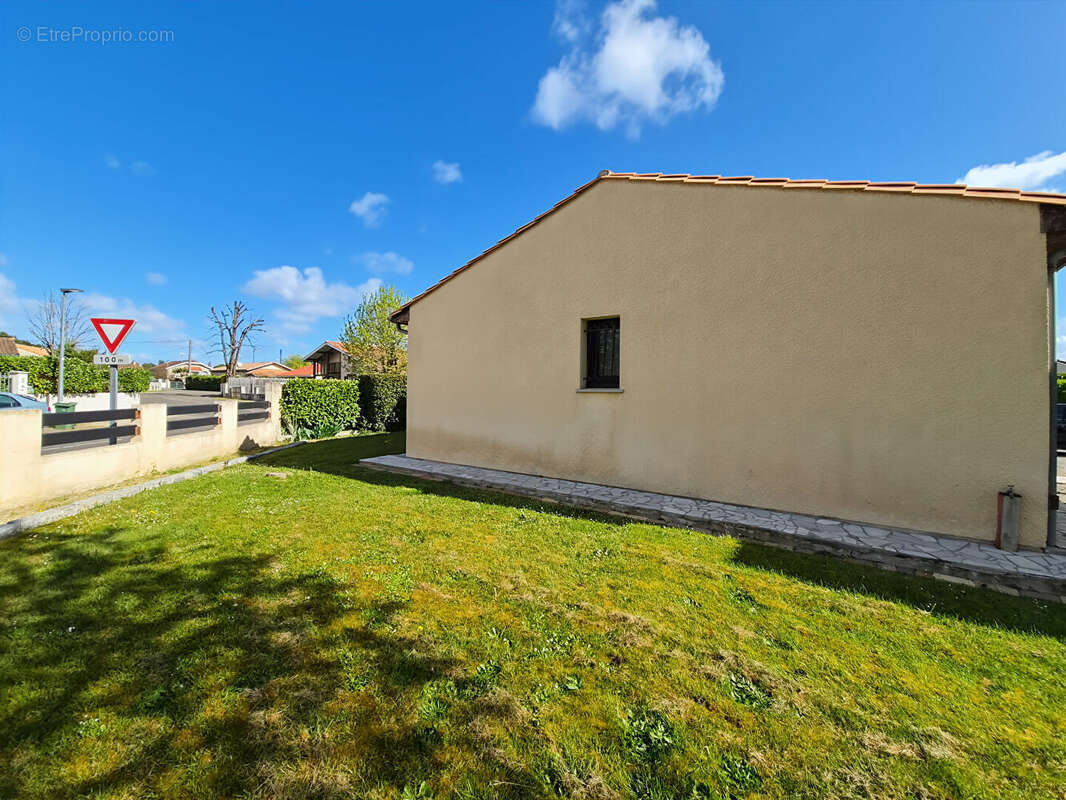 Maison à VILLENAVE-D'ORNON