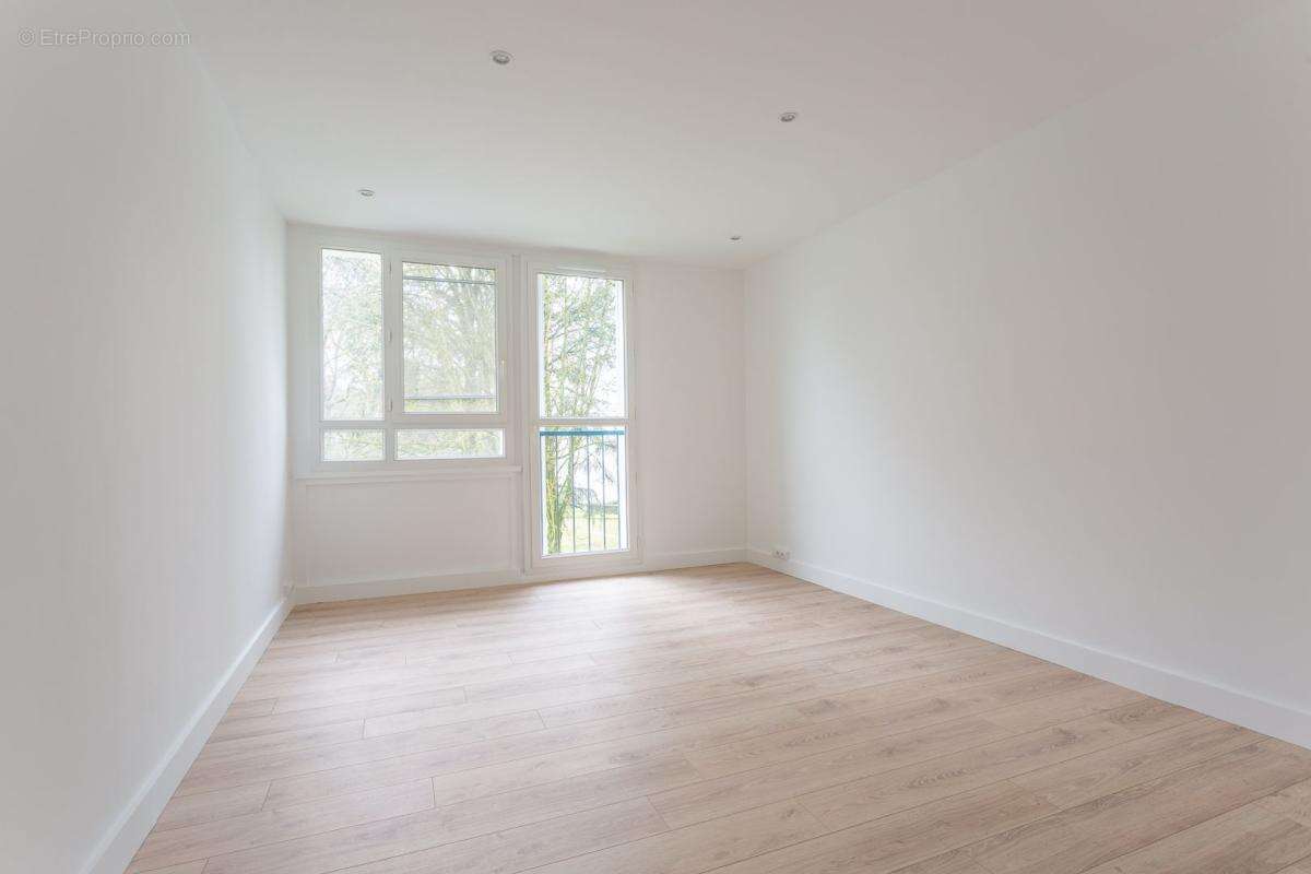 Appartement à CROSNE