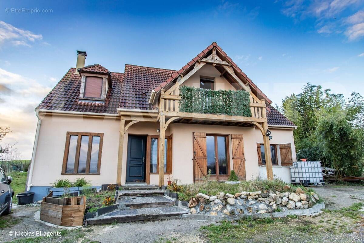 nico wieczorek-913 - Maison à LIZY-SUR-OURCQ