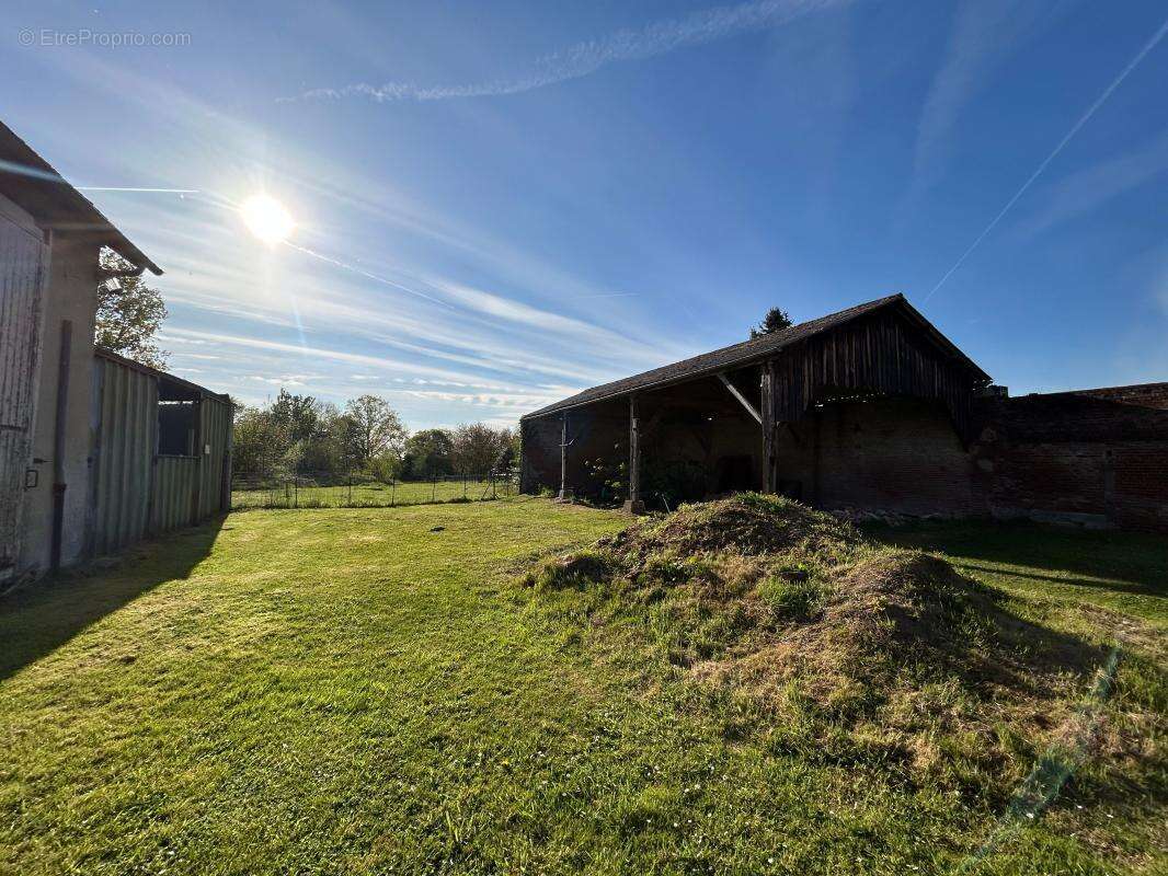 Propriété équestre / Corps de ferme à vendre - photo 12