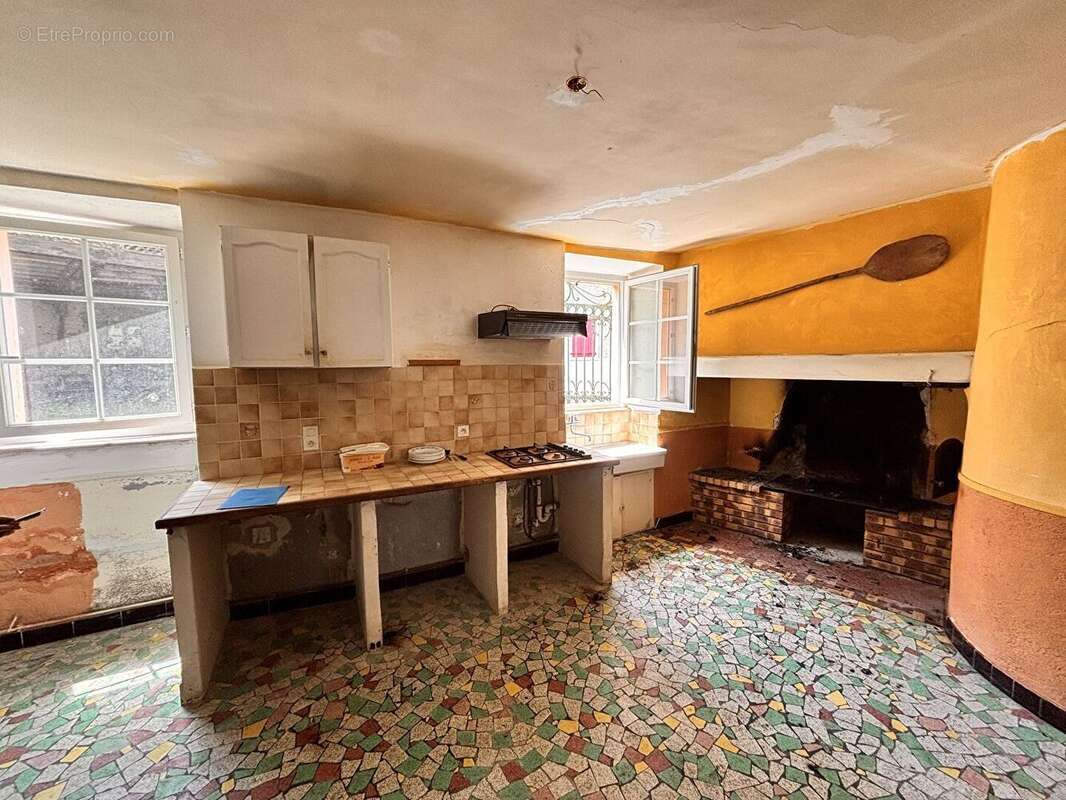 Maison à SALIES-DU-SALAT