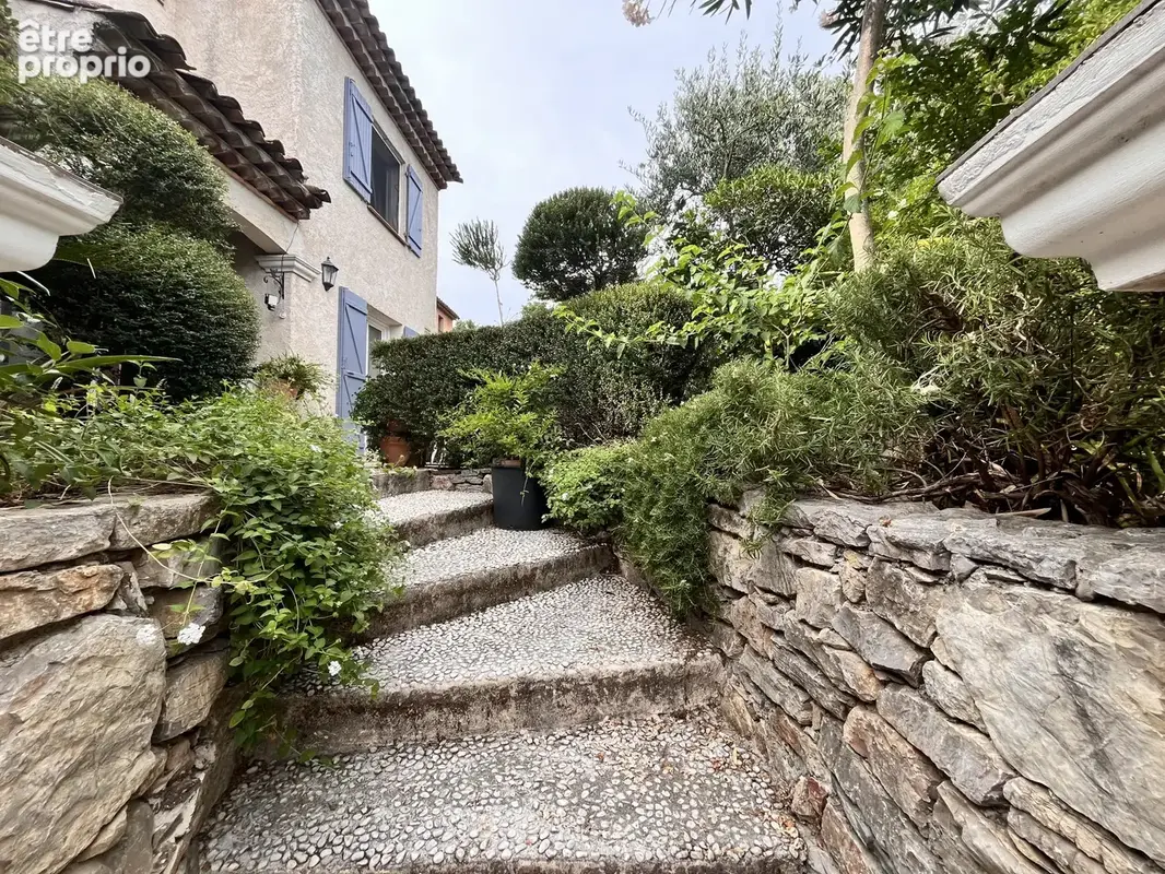 Maison au pied de Grimaud - photo 5
