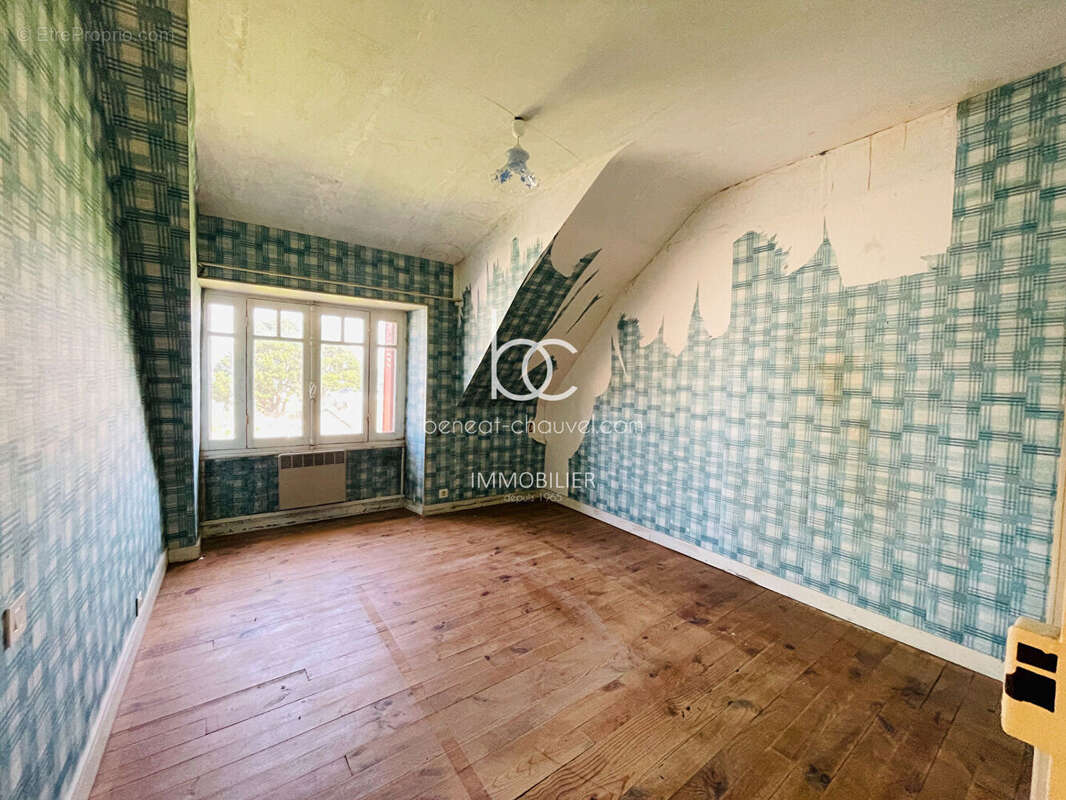 EXCLUSIVITÉ ARZON - Deux maisons à rénover avec plages et sentiers côtiers à pied ! - photo 7