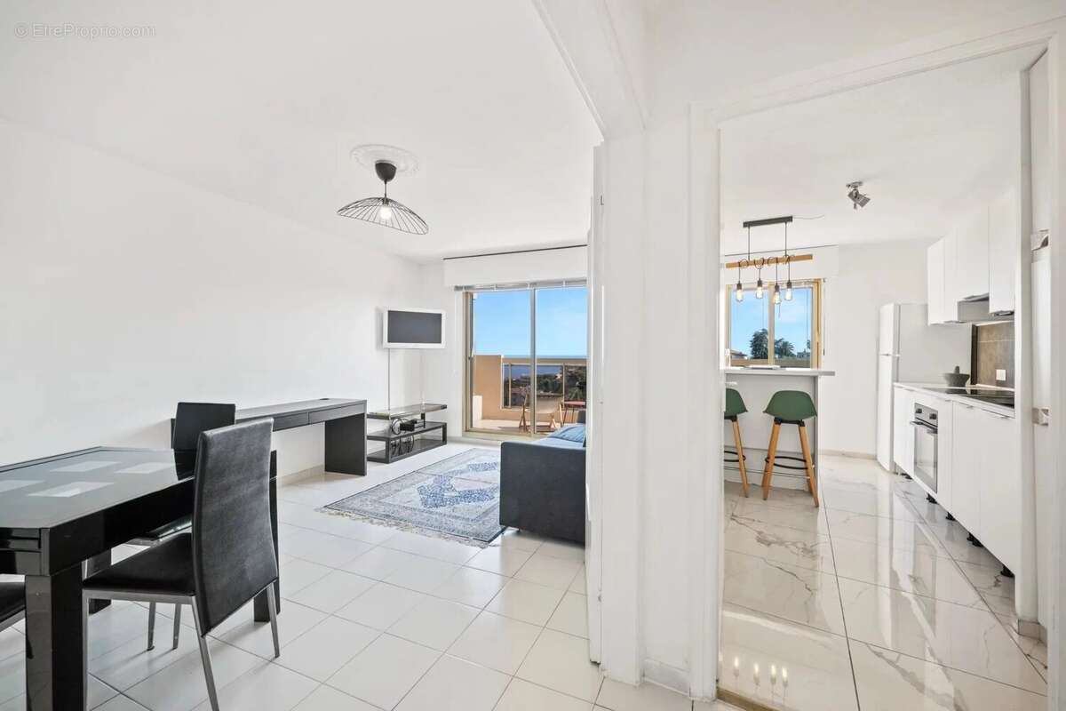 Appartement à NICE
