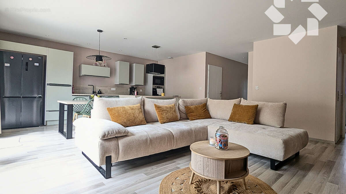 Villa neuve de plain pied avec piscine - photo 6