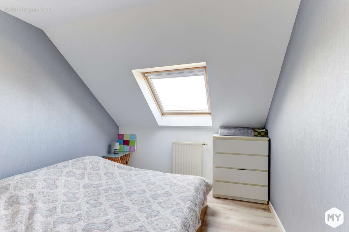 Maison à PERIGNAT-LES-SARLIEVE