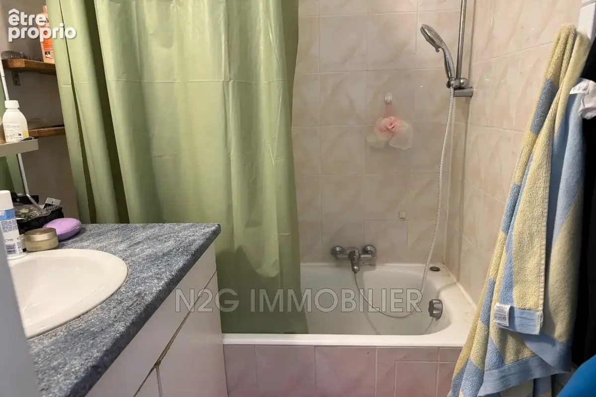 Appartement 1 pièce 27 m² à vendre à Le Cannet (06110) - photo 7