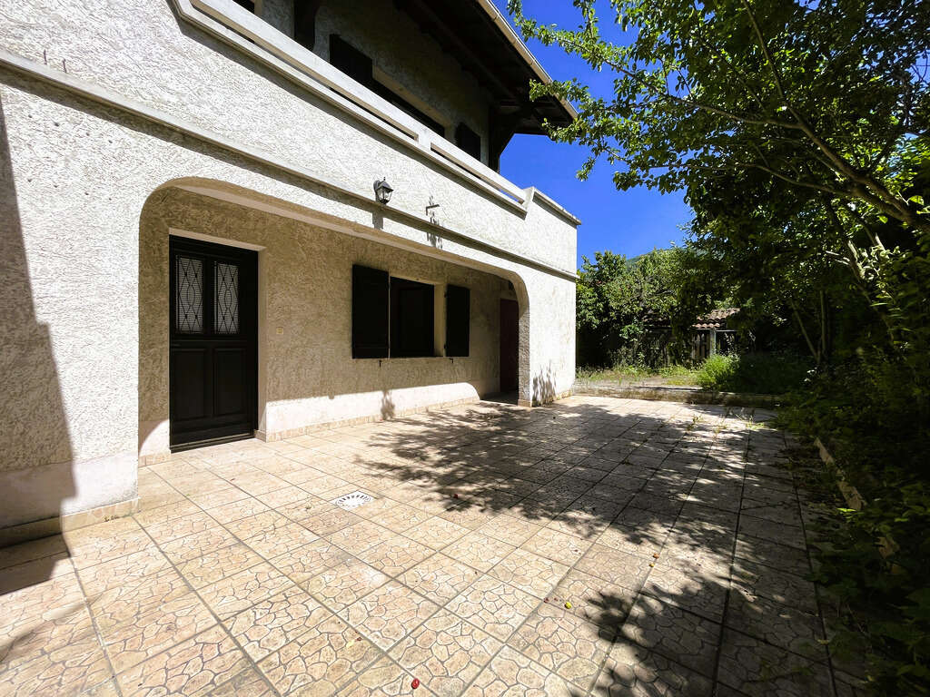 Maison individuelle sur terrain clos - photo 4