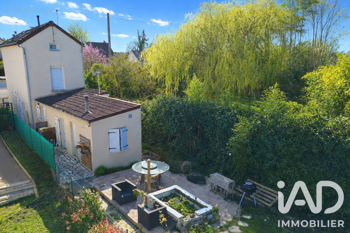Photo 1 - Maison à DAMMARIE-LES-LYS