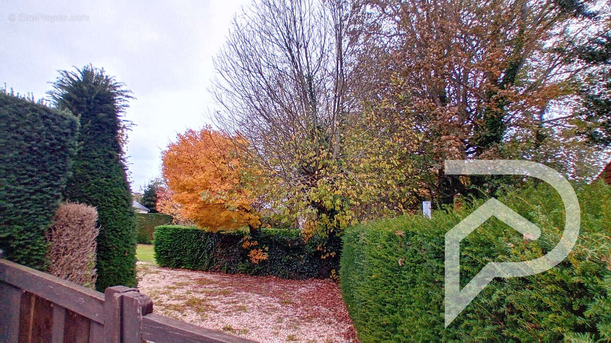 Maison à VARENGEVILLE-SUR-MER