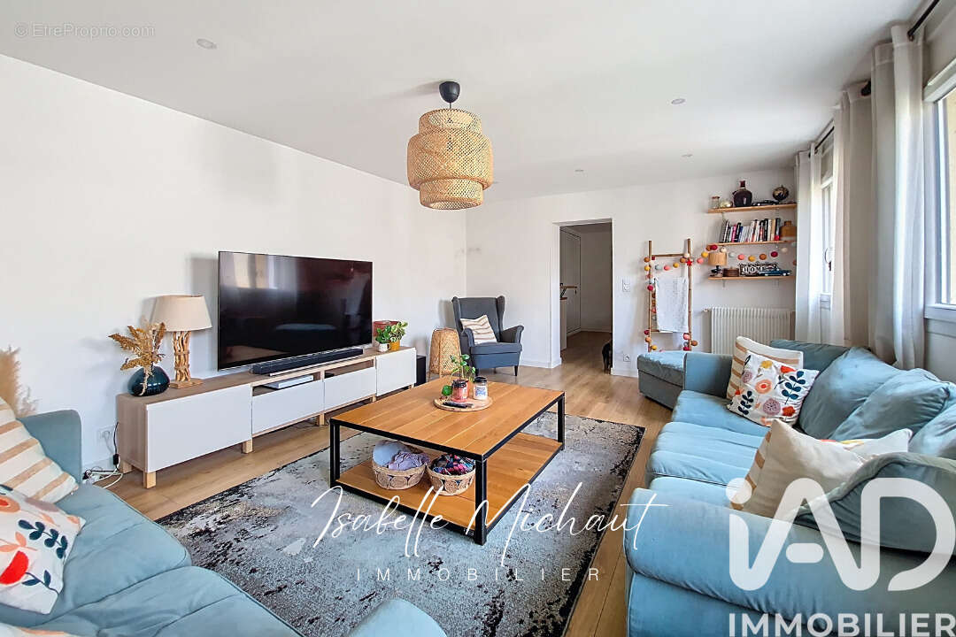 Photo 8 - Appartement à POISSY