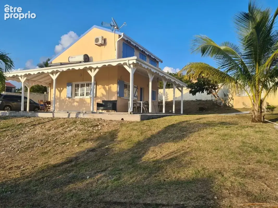 Maison à SAINTE-ANNE