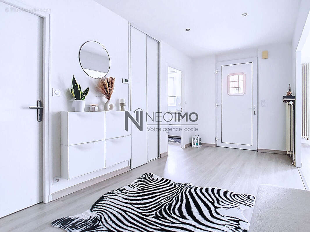 Maison 120 m² à Neufchateau  - photo 6