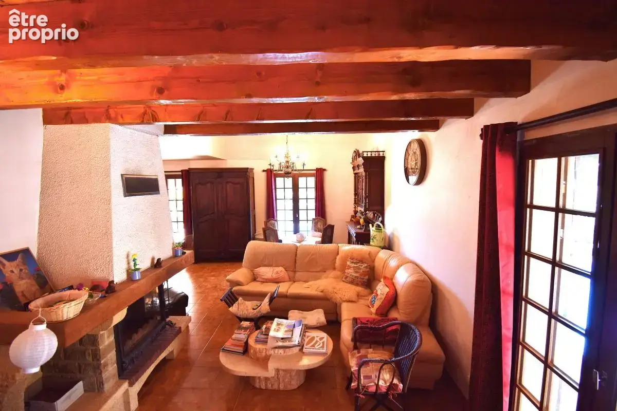Pont du Gard: solide maison  138 m², 3ch - photo 12