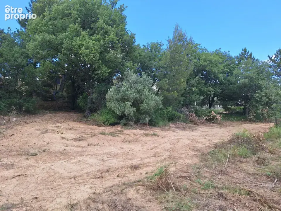 Terrain à CHATEAU-ARNOUX-SAINT-AUBAN
