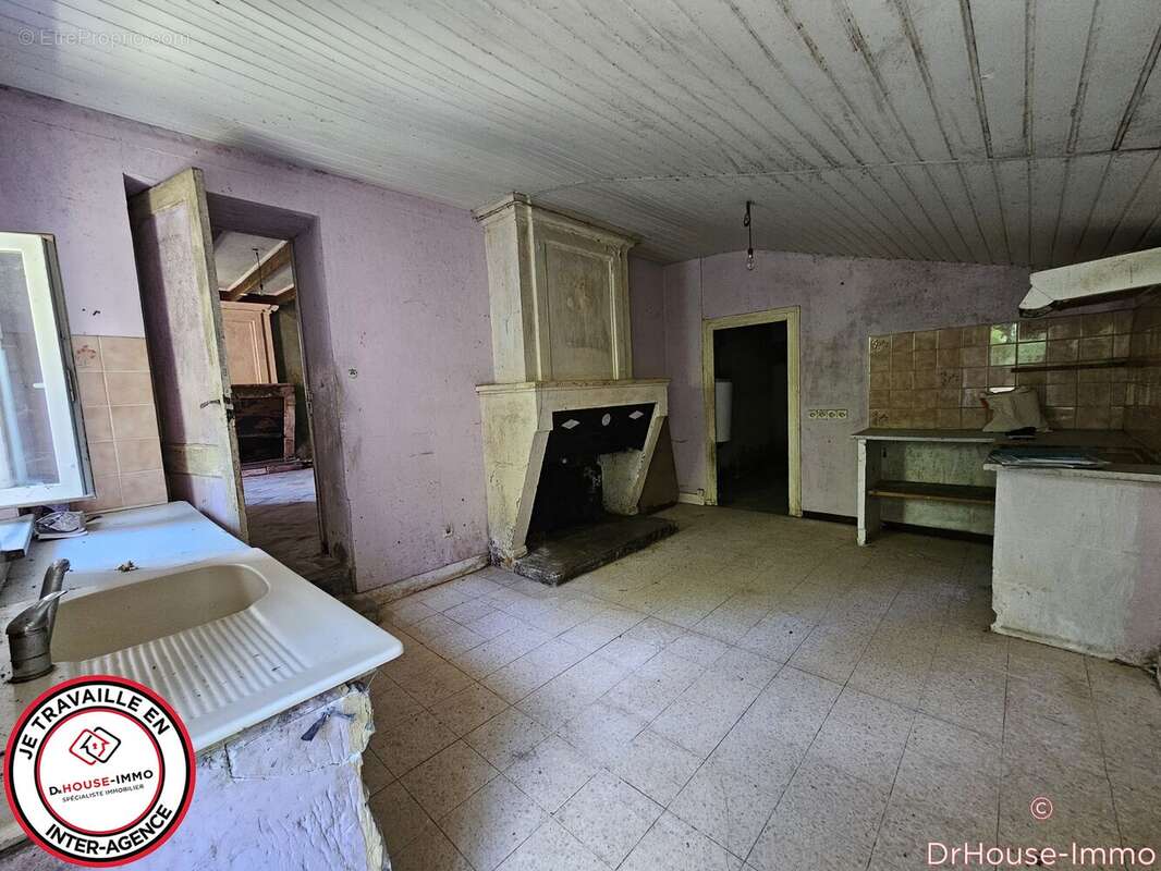 Maison à SAINT-TROJAN