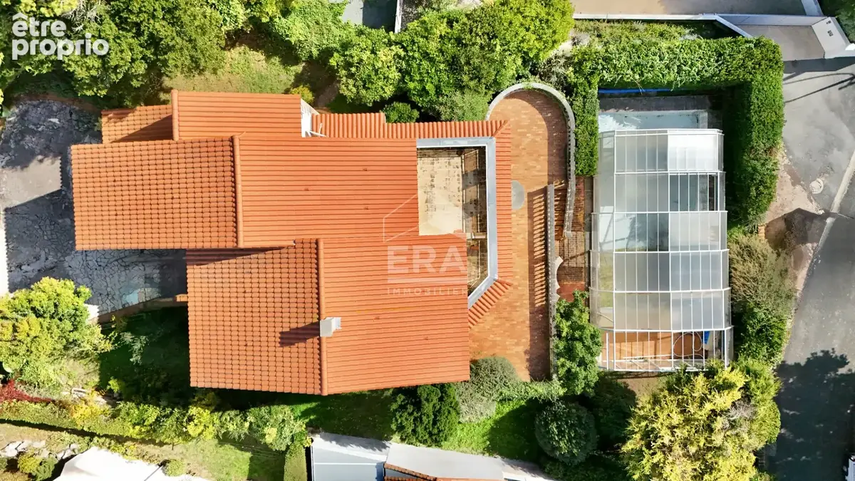 Emplacement rare - belle villa - vue mer - photo 11