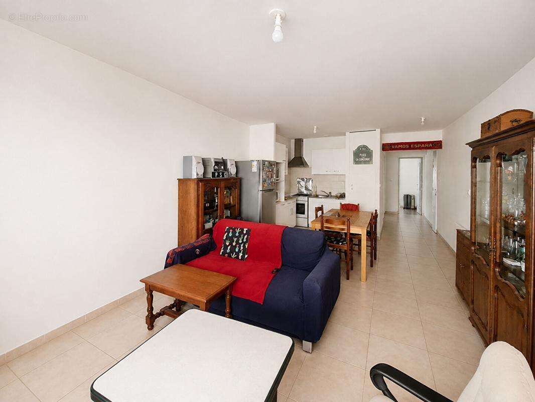 Immeuble de rapport  -  6 appartements loués - photo 5