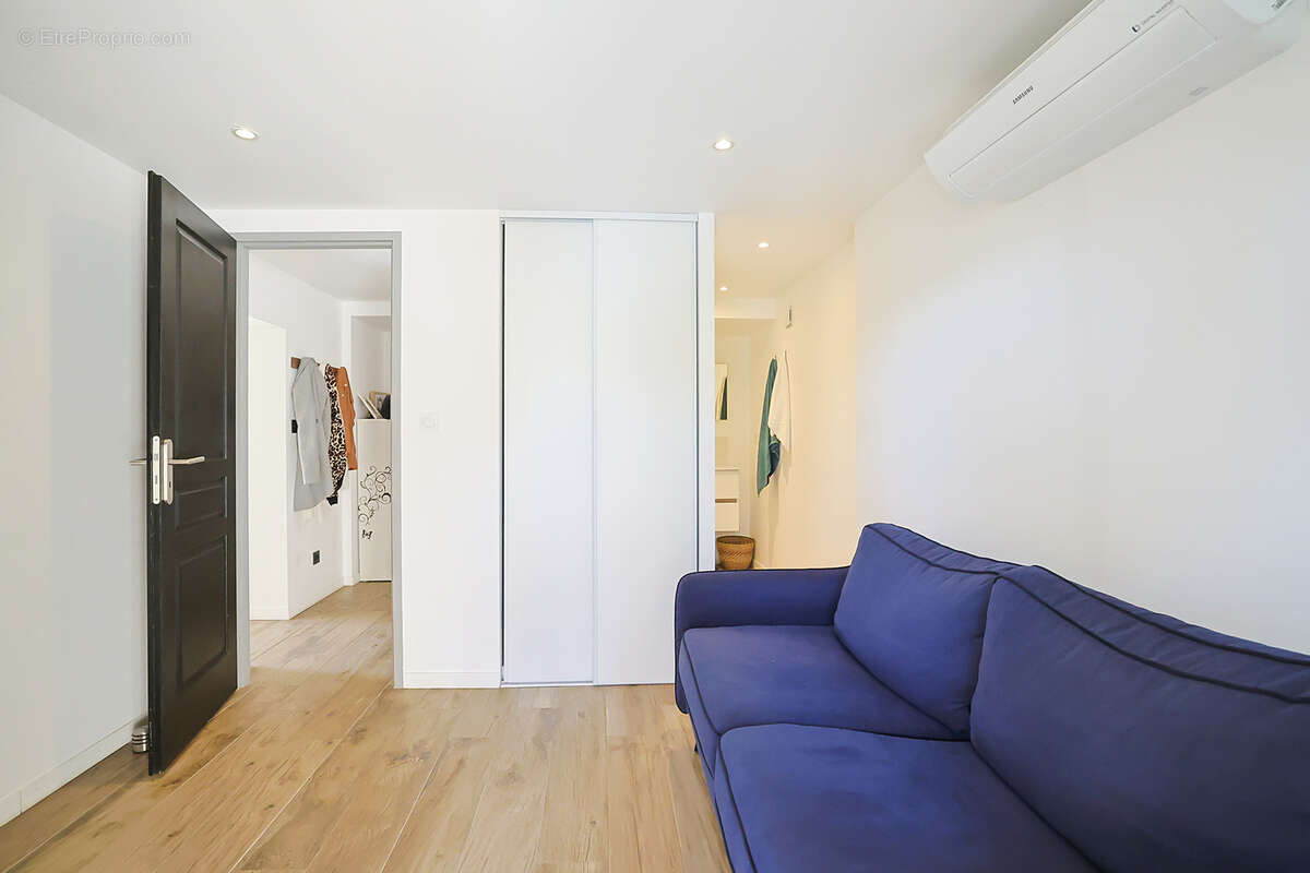 Maison à CARQUEIRANNE