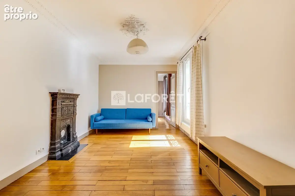 Appartement à PARIS-14E