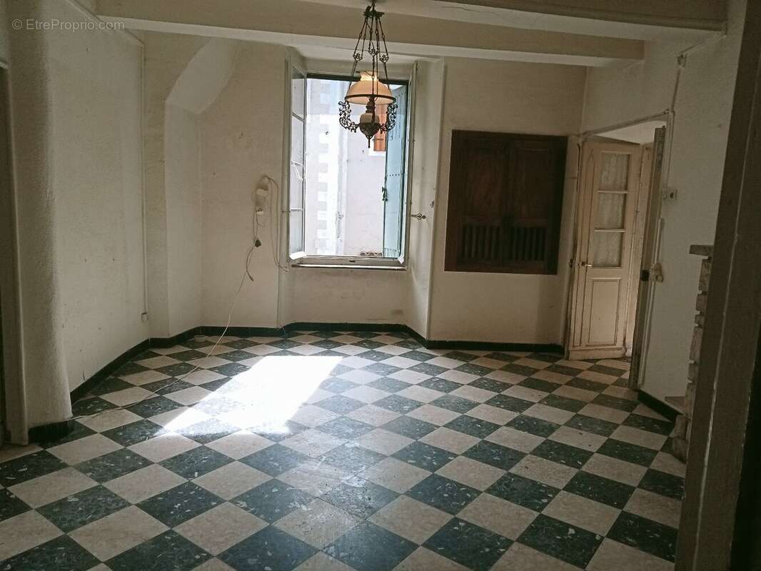 Maison à DURFORT-ET-SAINT-MARTIN-DE-SOSSENAC