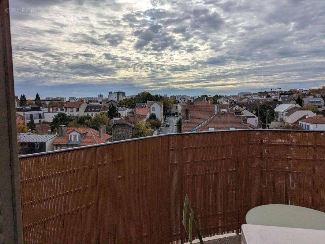 Appartement à ISSY-LES-MOULINEAUX