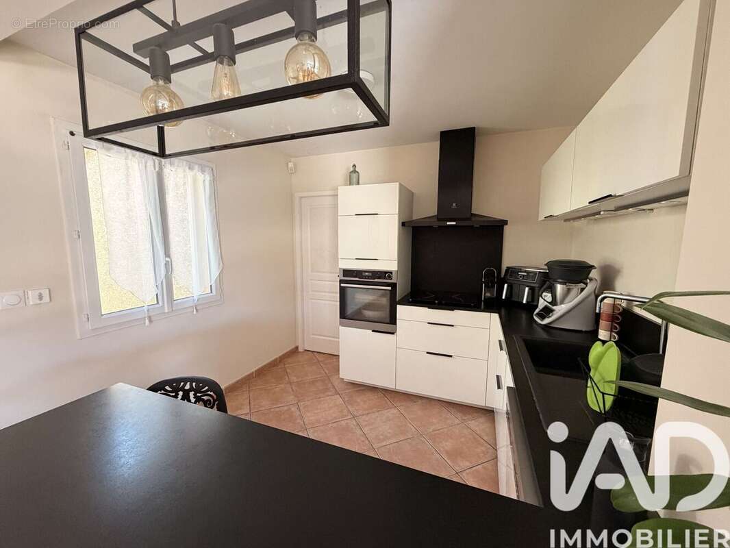 Photo 8 - Maison à GRANE